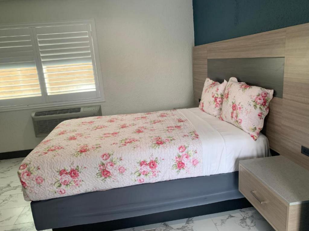Hotel Stuart (adults Only) 2*